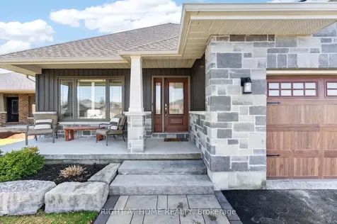 27 Woodburn Drive Quinte West ON K8V 0E1