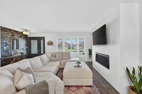 27 Woodburn Drive Quinte West ON K8V 0E1
