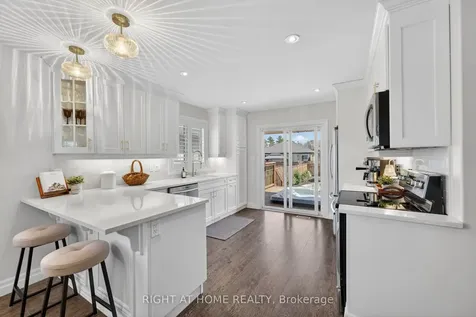 27 Woodburn Drive Quinte West ON K8V 0E1