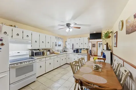 10364 Willodell Road Niagara Falls ON L0S 1K0