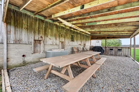 4868 County Road 8 N/a Greater Napanee ON K7R 3K8