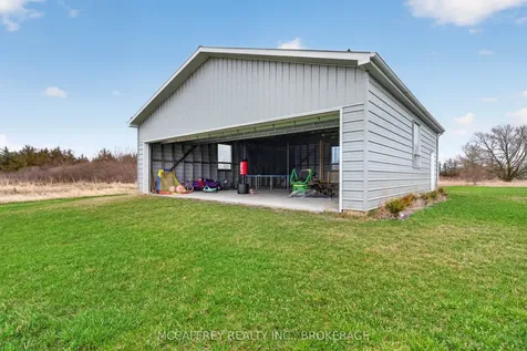 4868 County Road 8 N/a Greater Napanee ON K7R 3K8