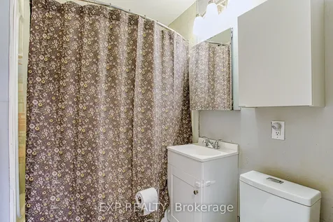 352 Fairfield Avenue Hamilton ON L8H 5H8
