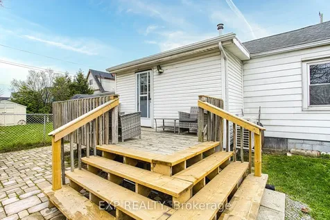 352 Fairfield Avenue Hamilton ON L8H 5H8