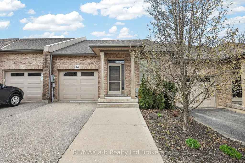 111 King Street East, Unit 14 Street Ingersoll ON N5C 1G8