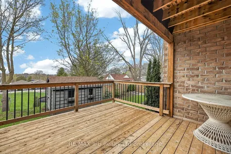 111 King Street East, Unit 14 Street Ingersoll ON N5C 1G8