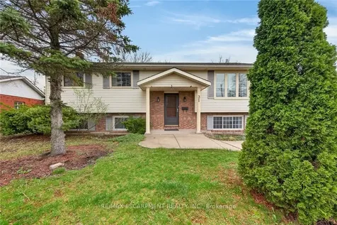 31 Killins Street West Lincoln ON L0R 2A0