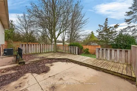 31 Killins Street West Lincoln ON L0R 2A0