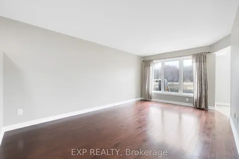 352 Forestbrook Street Kanata ON K2K 0B8