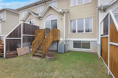 352 Forestbrook Street Kanata ON K2K 0B8