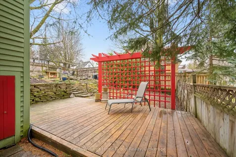 199 St George Street W Centre Wellington ON N1M 1H8