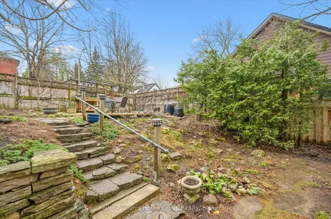 199 St George Street W Centre Wellington ON N1M 1H8