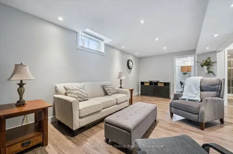 770 St David Street S Centre Wellington ON N1M 3R4