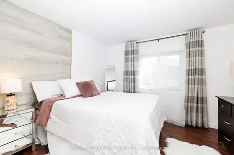 6 Westlake Lane St. Catharines ON L2N 5S3