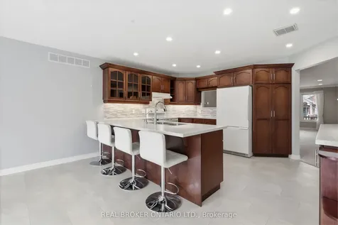 17 Parkside Drive Guelph ON N1G 4X7