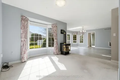 17 Parkside Drive Guelph ON N1G 4X7