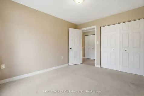 17 Parkside Drive Guelph ON N1G 4X7