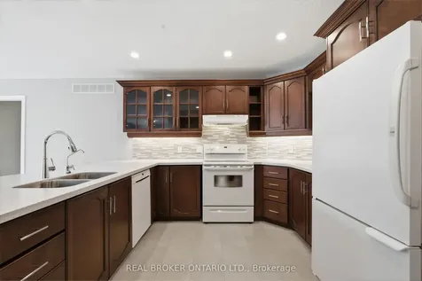 17 Parkside Drive Guelph ON N1G 4X7
