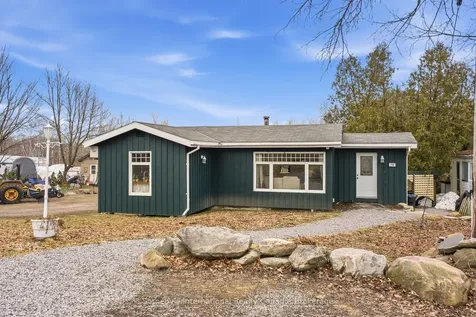 296 High Street Georgian Bay ON P0C 1H0