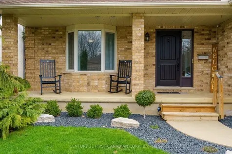 17 Allison Court Strathroy-caradoc ON N7G 4C2