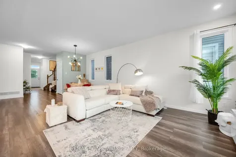 302 Haliburton Heights Kanata ON K2S 1S3