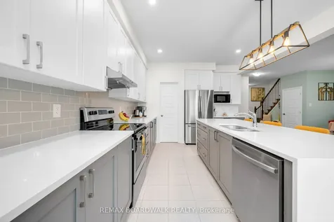 302 Haliburton Heights Kanata ON K2S 1S3
