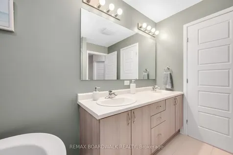 302 Haliburton Heights Kanata ON K2S 1S3