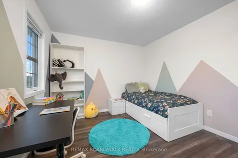302 Haliburton Heights Kanata ON K2S 1S3