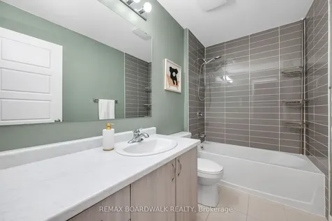 302 Haliburton Heights Kanata ON K2S 1S3