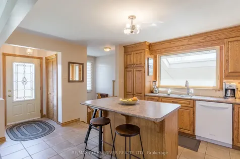 712 Otonabee Drive Peterborough ON K9J 7P9