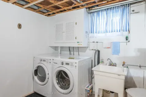 712 Otonabee Drive Peterborough ON K9J 7P9