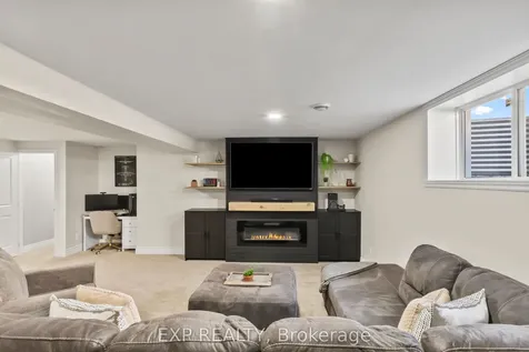 47 Birchmount Street Quinte West ON K8V 0C6