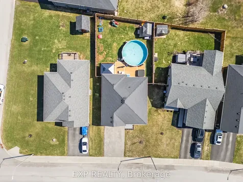 47 Birchmount Street Quinte West ON K8V 0C6