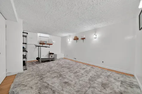 34 Enfield Crescent Brantford ON N3P 1B2