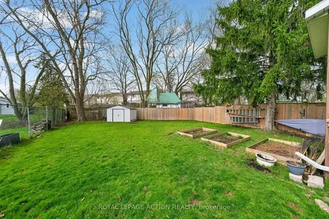 34 Enfield Crescent Brantford ON N3P 1B2
