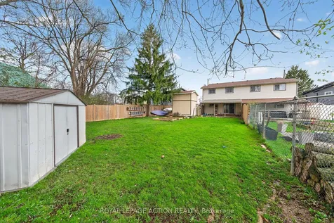 34 Enfield Crescent Brantford ON N3P 1B2