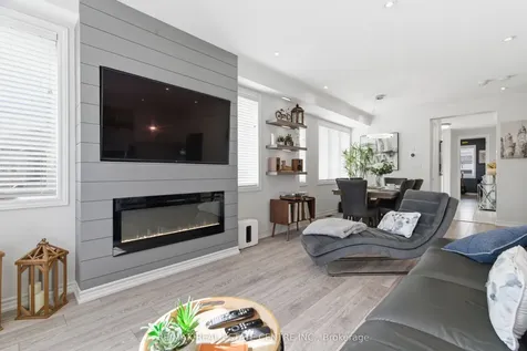 27 Gibbs Way Centre Wellington ON N1M 0G7