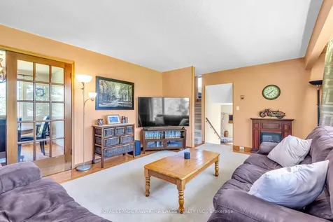 328 Cedar Glen Road Kawartha Lakes ON K0M 1L0