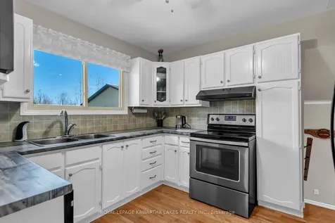 328 Cedar Glen Road Kawartha Lakes ON K0M 1L0