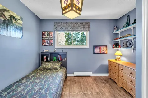 328 Cedar Glen Road Kawartha Lakes ON K0M 1L0
