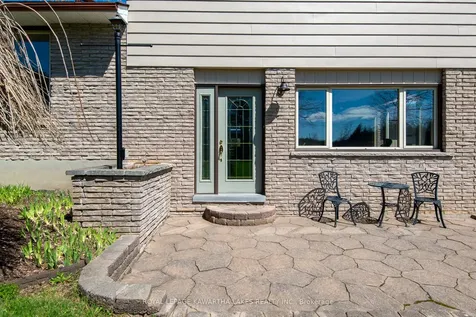 328 Cedar Glen Road Kawartha Lakes ON K0M 1L0
