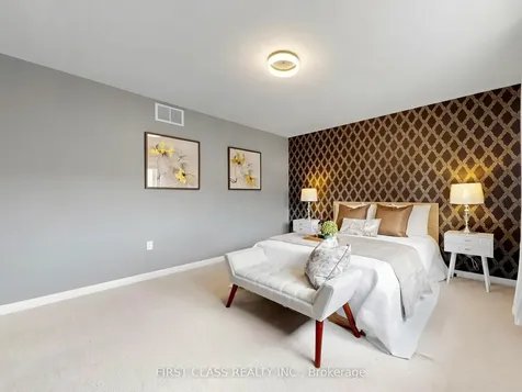 11 Diamond Court Hamilton ON L9C 7V5