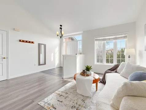 11 Diamond Court Hamilton ON L9C 7V5