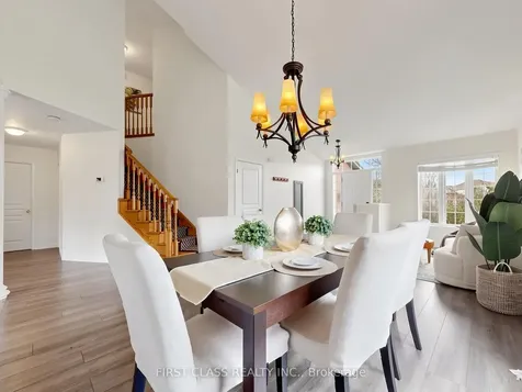 11 Diamond Court Hamilton ON L9C 7V5