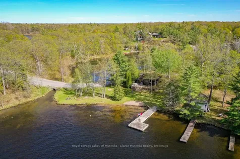 236 Pratts Road Georgian Bay ON L0K 1S0