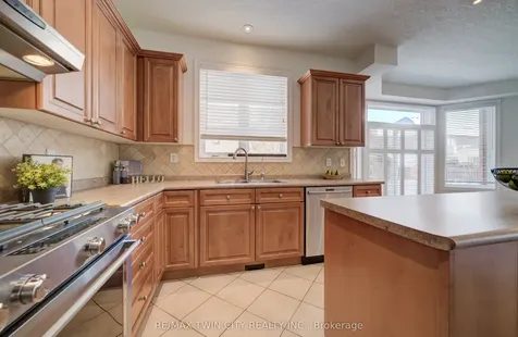 169 Falconridge Drive Kitchener ON N2K 4J9