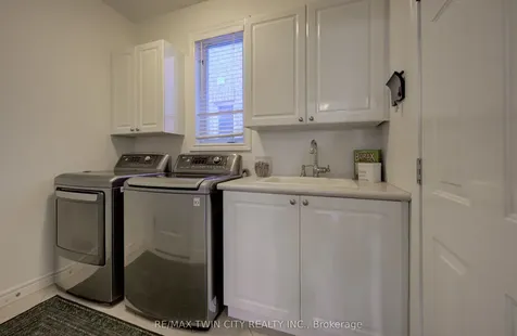 169 Falconridge Drive Kitchener ON N2K 4J9