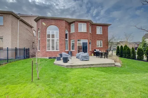 169 Falconridge Drive Kitchener ON N2K 4J9