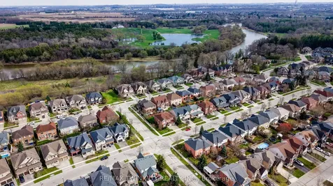 169 Falconridge Drive Kitchener ON N2K 4J9