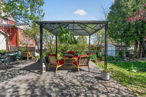 32 Magill Street Hamilton ON L8R 2Y5